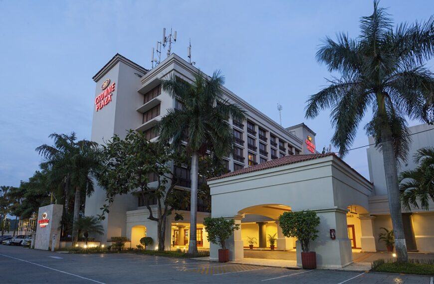 Crowne Plaza